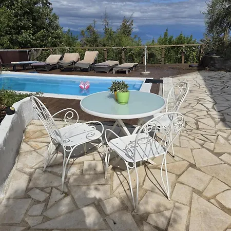 شقة Mit Pool Und Jacuzzi Istrien